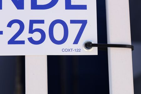 Apartamento para alugar com 66m², 1 quarto e sem vagaPlaca instalada na fachada do condomínio - Código da placa: COXT-122