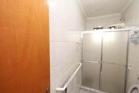 Casa para alugar com 92m², 2 quartos e 2 vagas Casa para alugar com 92m², 2 quartos e 2 vagasBanheiro