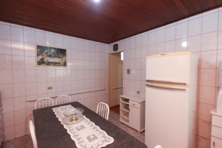 Casa para alugar com 92m², 2 quartos e 2 vagas Casa para alugar com 92m², 2 quartos e 2 vagasCozinha