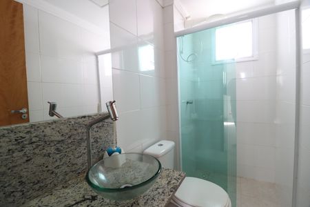 Apartamento para alugar com 65m², 3 quartos e 2 vagasBanheiro Social