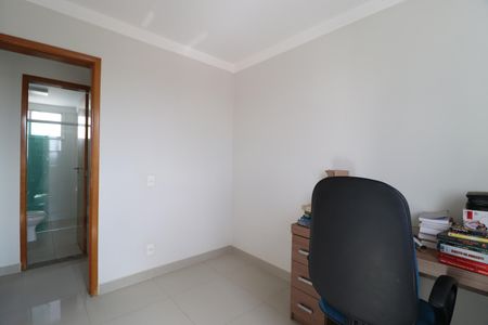 Apartamento para alugar com 65m², 3 quartos e 2 vagasQuarto 2