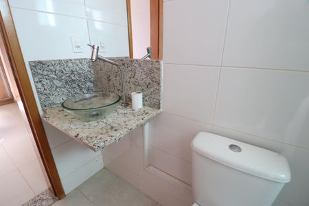 Apartamento para alugar com 65m², 3 quartos e 2 vagasBanheiro do Quarto 3