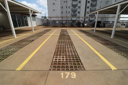 Apartamento para alugar com 65m², 3 quartos e 2 vagasGaragens