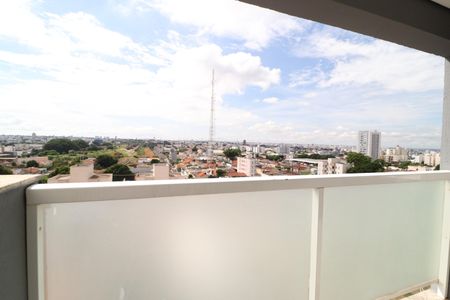Sacada de apartamento para alugar com 3 quartos, 65m² em Umuarama, Uberlândia