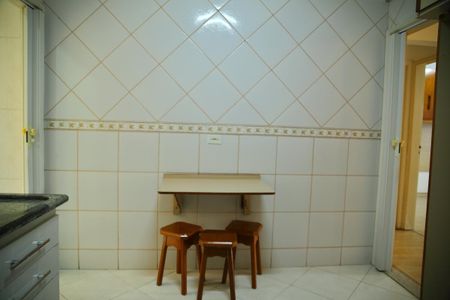 Apartamento para alugar com 62m², 2 quartos e 1 vagaCozinha