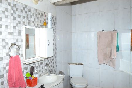 Casa para alugar com 100m², 2 quartos e 1 vagaBanheiro