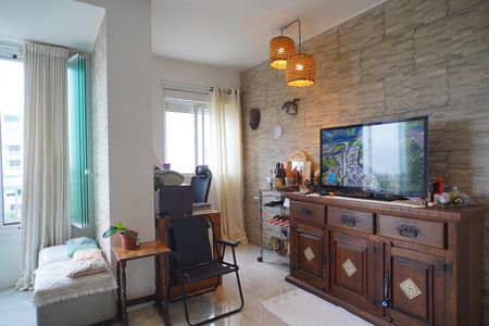 Sala  de apartamento à venda com 1 quarto, 51m² em Farrapos, Porto Alegre