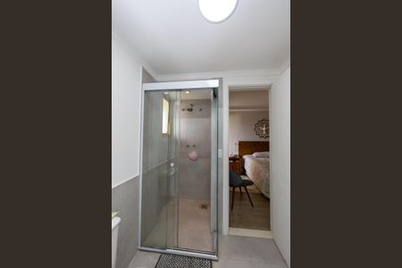 Apartamento à venda com 107m², 3 quartos e 2 vagasBanheiro da Suite