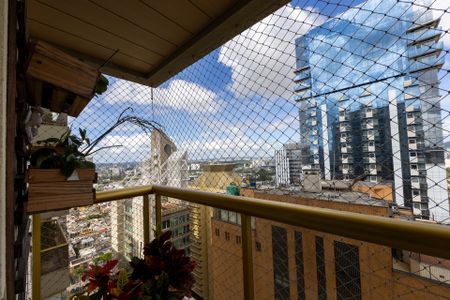 Apartamento à venda com 107m², 3 quartos e 2 vagasVaranda da sala