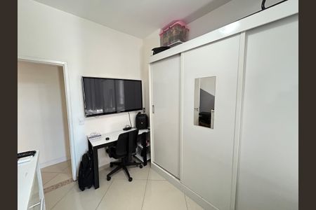 Apartamento à venda com 79m², 3 quartos e 1 vagaQuarto 2