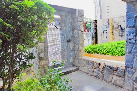 Apartamento à venda com 64m², 2 quartos e 1 vagaEntrada Prédio