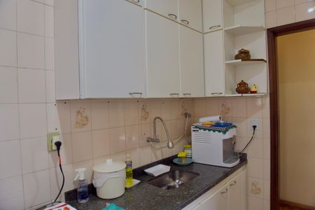 Apartamento à venda com 64m², 2 quartos e 1 vagaCozinha