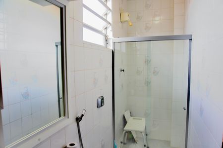 Apartamento à venda com 64m², 2 quartos e 1 vagaSuíte - Banheiro