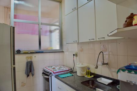 Apartamento à venda com 64m², 2 quartos e 1 vagaCozinha
