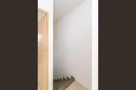 Casa de condomínio para alugar com 60m², 2 quartos e 1 vagaHall do 2º andar