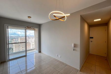 Sala de apartamento à venda com 2 quartos, 56m² em Vila Moraes, São Paulo