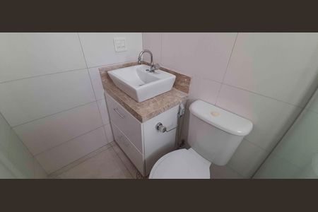 Apartamento à venda com 53m², 2 quartos e 2 vagas Apartamento à venda com 53m², 2 quartos e 2 vagasBanheiro da Suíte