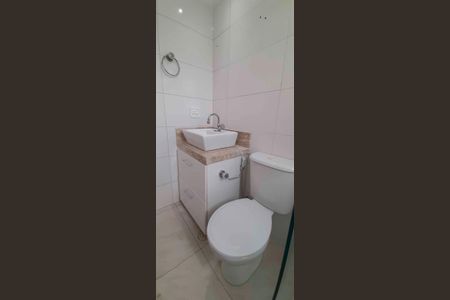 Apartamento à venda com 53m², 2 quartos e 2 vagas Apartamento à venda com 53m², 2 quartos e 2 vagasBanheiro da Suíte