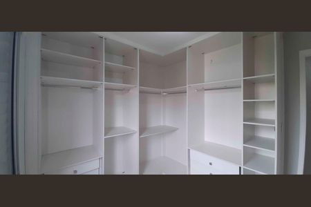 Apartamento à venda com 53m², 2 quartos e 2 vagas Apartamento à venda com 53m², 2 quartos e 2 vagasQuarto