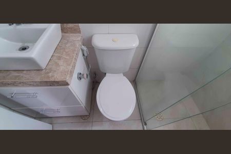 Apartamento à venda com 53m², 2 quartos e 2 vagas Apartamento à venda com 53m², 2 quartos e 2 vagasBanheiro da Suíte