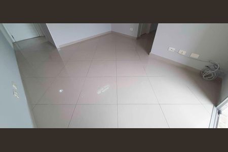 Sala de apartamento à venda com 2 quartos, 53m² em Centro, Osasco