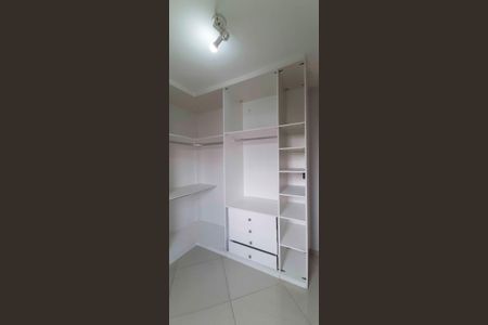 Apartamento à venda com 53m², 2 quartos e 2 vagas Apartamento à venda com 53m², 2 quartos e 2 vagasQuarto