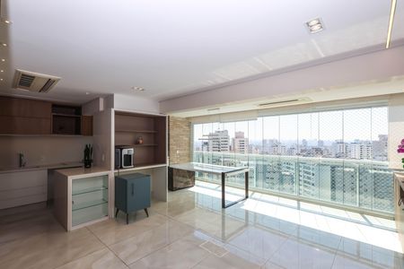 Sala e Cozinha de apartamento à venda com 2 quartos, 74m² em Aclimação, São Paulo
