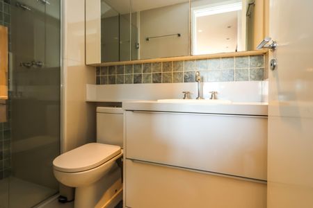 Apartamento à venda com 74m², 2 quartos e 2 vagas Apartamento à venda com 74m², 2 quartos e 2 vagasQuarto 1 - Suíte