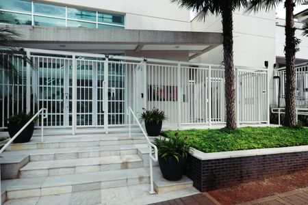 Apartamento à venda com 74m², 2 quartos e 2 vagas Apartamento à venda com 74m², 2 quartos e 2 vagasFachada