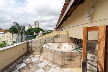 Casa de condomínio à venda com 100m², 3 quartos e 2 vagas Casa de condomínio à venda com 100m², 3 quartos e 2 vagasTerraço