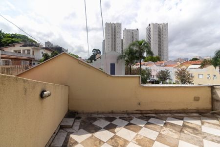 Casa de condomínio à venda com 100m², 3 quartos e 2 vagas Casa de condomínio à venda com 100m², 3 quartos e 2 vagasTerraço