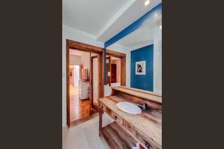 Casa à venda com 140m², 3 quartos e 1 vagaBanheiro da Suíte 2