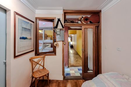 Casa à venda com 140m², 3 quartos e 1 vagaQuarto - Externo