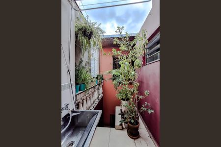 Casa à venda com 140m², 3 quartos e 1 vagaÁrea de Serviço