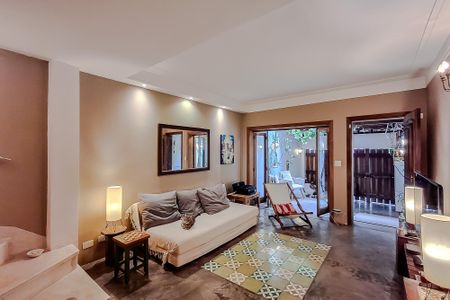 Casa à venda com 140m², 3 quartos e 1 vagaSala