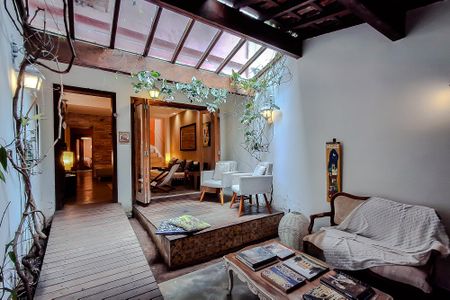 Casa à venda com 140m², 3 quartos e 1 vagaGaragemÁrea externa