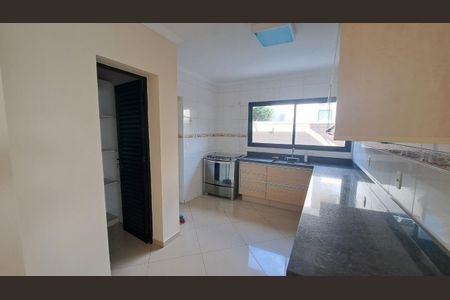 Casa de Condomínio para alugar com 6 quartos, 330m² em Residencial Paineiras, Paulínia