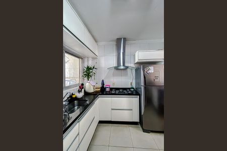 Apartamento para alugar com 100m², 2 quartos e 1 vaga Apartamento para alugar com 100m², 2 quartos e 1 vagaCozinha