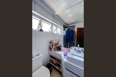 Apartamento para alugar com 100m², 2 quartos e 1 vaga Apartamento para alugar com 100m², 2 quartos e 1 vagaBanheiro da Suíte