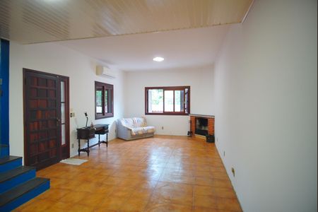 Sala de casa para alugar com 3 quartos, 283m² em Petrópolis, Porto Alegre