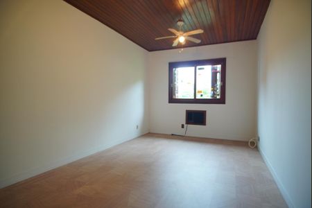 Casa à venda com 283m², 3 quartos e 2 vagasQuarto 3