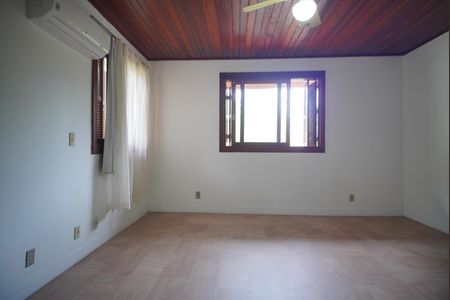 Casa à venda com 283m², 3 quartos e 2 vagasSuíte