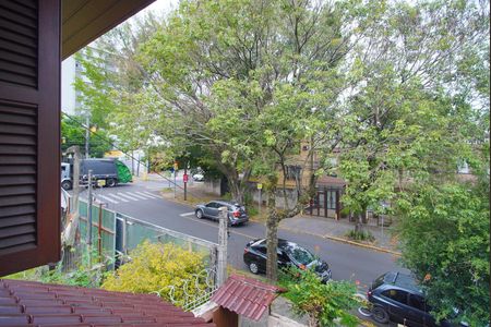 Casa à venda com 283m², 3 quartos e 2 vagasSuíte - Vista