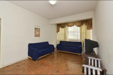 Apartamento para alugar com 100m², 4 quartos e sem vaga Apartamento para alugar com 100m², 4 quartos e sem vagaSala de Estar