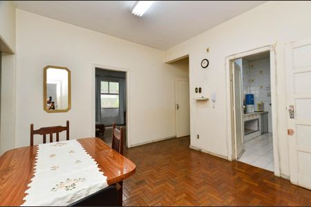 Apartamento para alugar com 100m², 4 quartos e sem vaga Apartamento para alugar com 100m², 4 quartos e sem vagaSala de Jantar