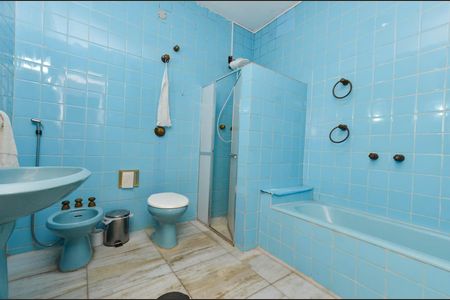 Apartamento para alugar com 100m², 4 quartos e sem vaga Apartamento para alugar com 100m², 4 quartos e sem vagaBanheiro