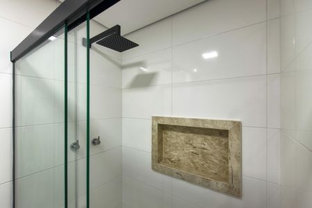 Apartamento para alugar com 86m², 2 quartos e 2 vagas Apartamento para alugar com 86m², 2 quartos e 2 vagasBanheiro social