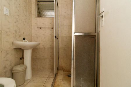 Banheiro de apartamento para alugar com 1 quarto, 42m² em Vila Maria, São Paulo