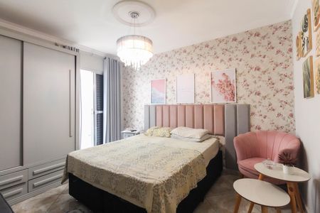 Casa à venda com 300m², 6 quartos e 1 vaga Casa à venda com 300m², 6 quartos e 1 vagaQuarto 3 - Suíte