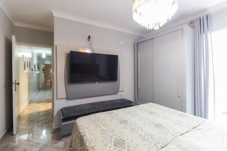 Casa à venda com 300m², 6 quartos e 1 vaga Casa à venda com 300m², 6 quartos e 1 vagaQuarto 3 - Suíte